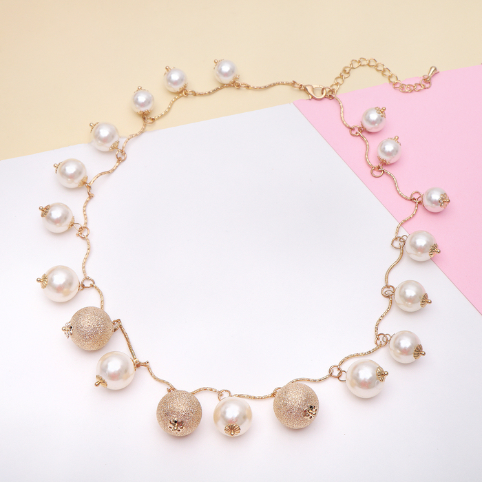 Бусы "Жемчужные бусины", цвет белый в золоте, 45см