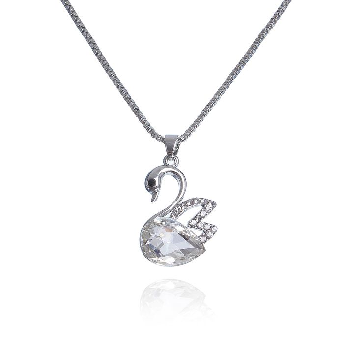 Кулон "Лебедь" элегантный, цвет белый в серебре, 45см