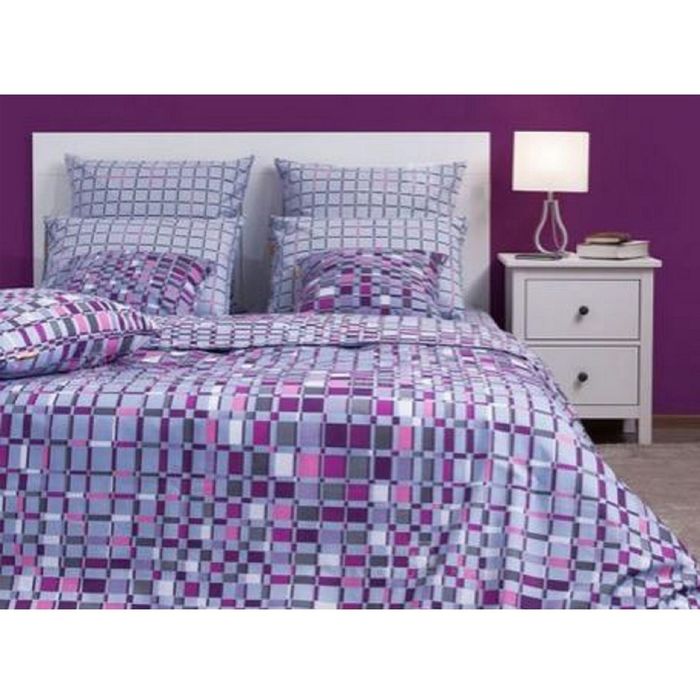 Постельное бельё «Оксфорд виола/1» 1,5 сп., размер 156х220, 140х205, 70х70-2 шт., бязь 142 г/м²