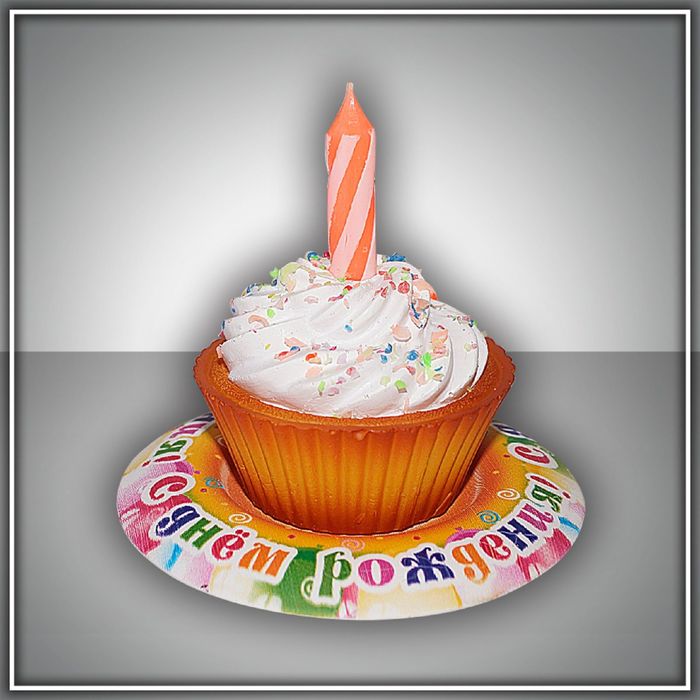 свеча в торт с подсвечником "Праздник"