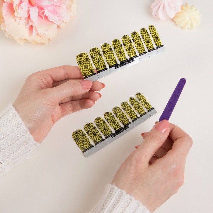 Наклейки для ногтей "Цветы", с пилкой, с блёстками, цвет чёрно-жёлтый