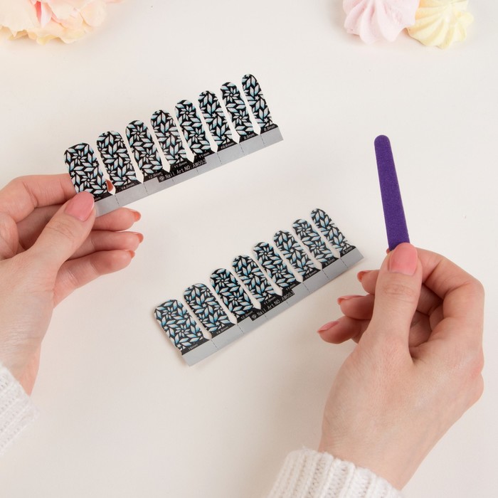 Наклейки для ногтей "Цветы", с пилкой, с блёстками, цвет чёрно-голубой