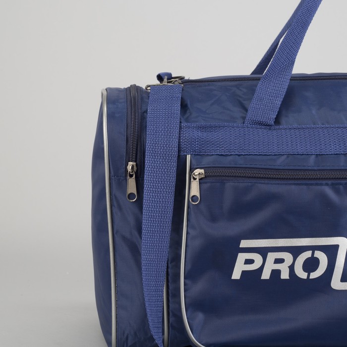 Сумка спортивная, 1 отдел на молнии, 3 наружных кармана, длинный ремень, цвет синий