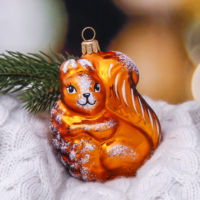 Ёлочная игрушка ручной работы "Белка"