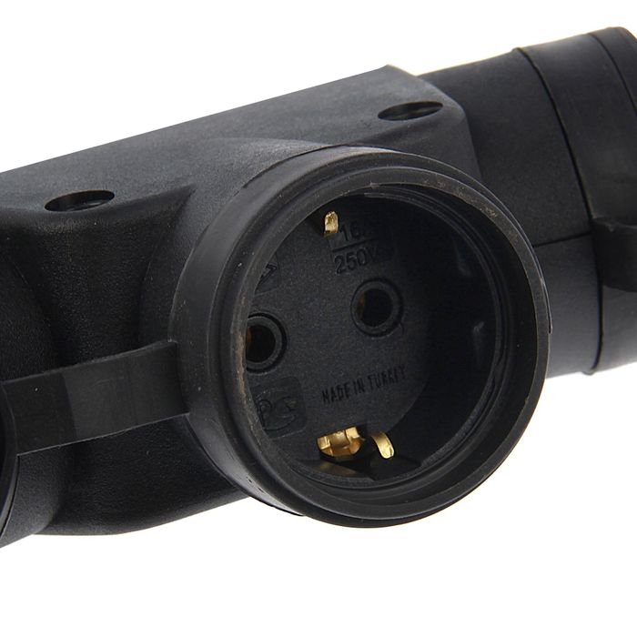 Разветвитель силовой, трехместный, трехфазный, каучук, IP 44, 16 А, 31.01.315.0300