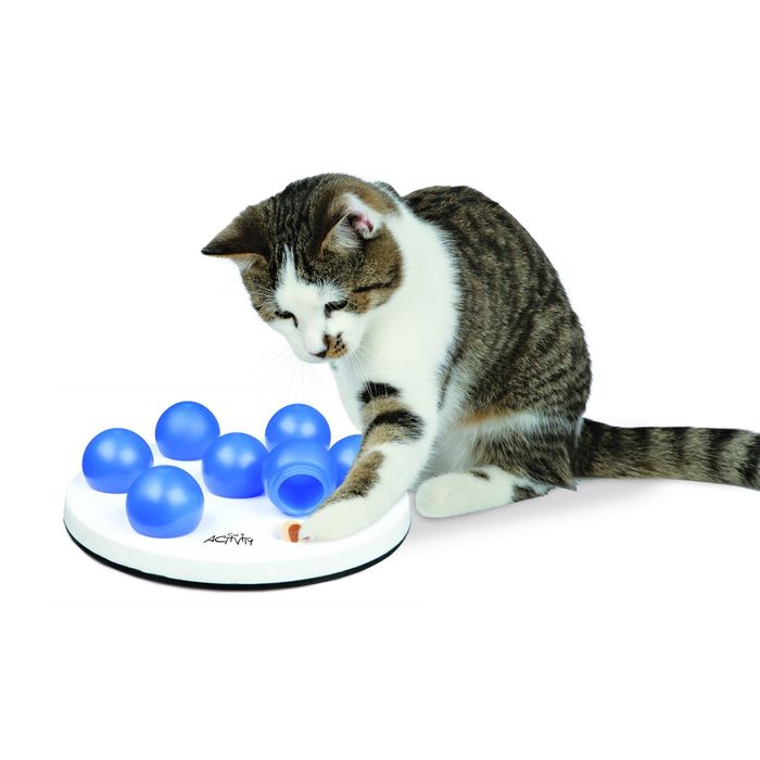 Развивающая Trixie "Солитер" игрушка для кошек, ø 20 см, белый/синий