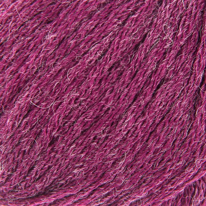Пряжа "Альпака шикарная" 25% альпака, 75% акрил объёмный 90м/50гр (191-Ежевика)