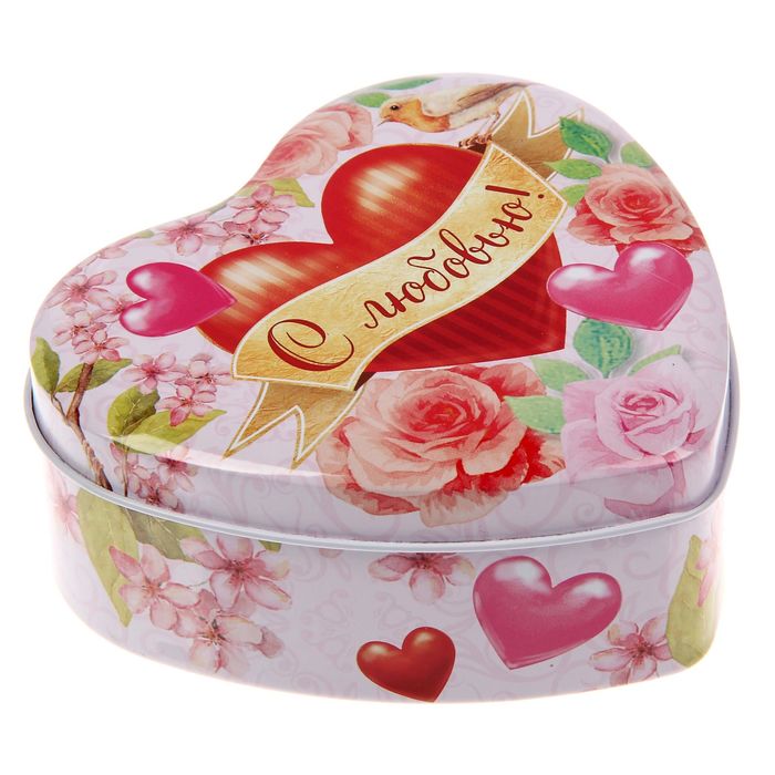 Набор мыльных лепестков в шкатулке-сердце "С любовью!", 5 бутонов и полотенце (20х20)