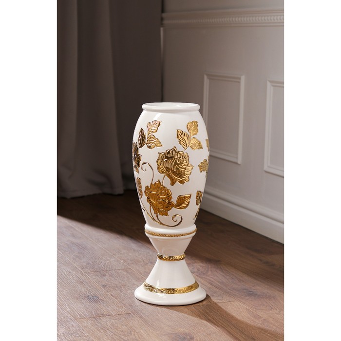 Ваза "Эрика" белая с золотом