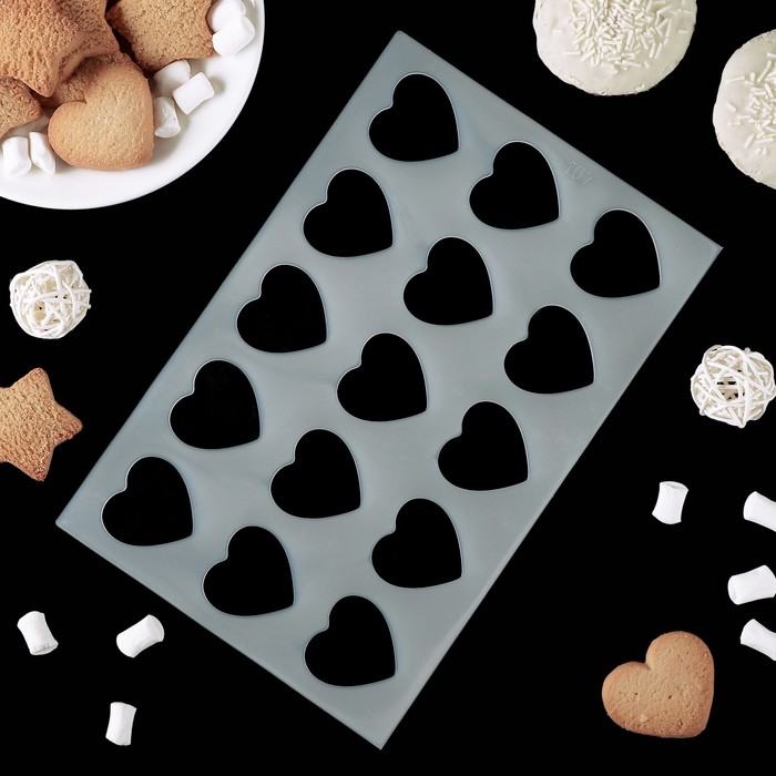 Трафарет для вырезания теста 23х15 см "Сердце"