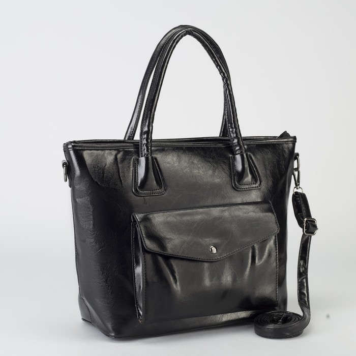 Сумка женская на молнии, 1 отдел с перегородкой, 2 наружных кармана, длинный ремень, цвет чёрный