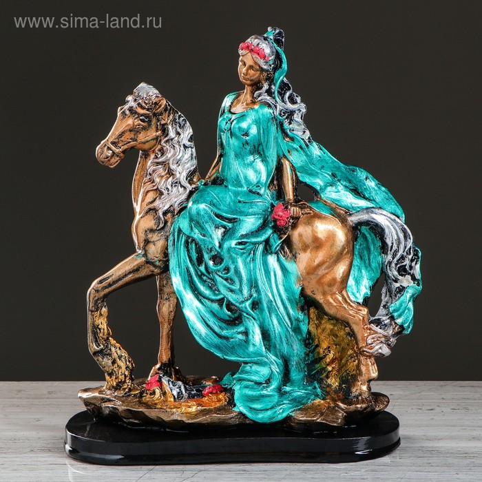 Сувенир Девушка на лошади цветная 35 см микс 488₽