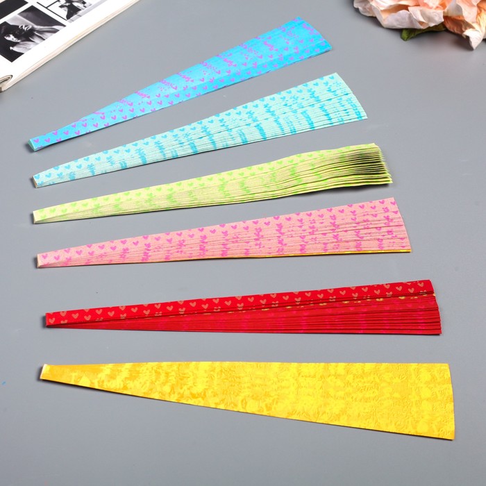 Полоски для квиллинга "Сердечки" (набор 18 полосок) ширина 1 см длина 24,5 см МИКС