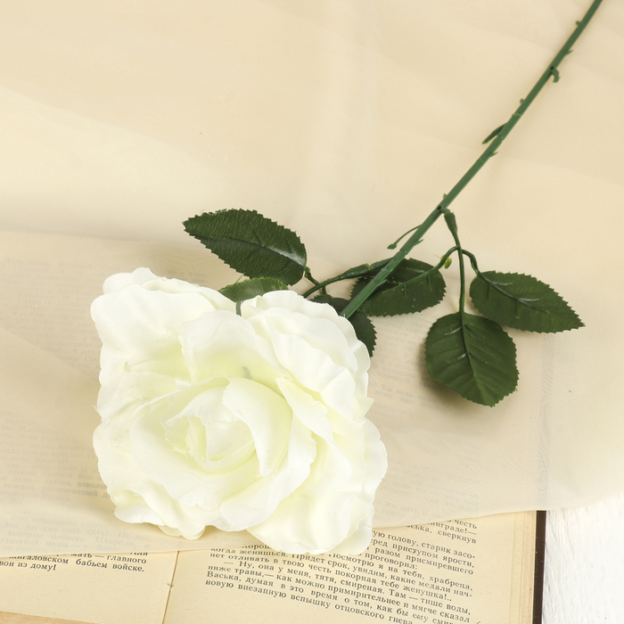 Цветок искусственный "Роза" волнистый край, белая