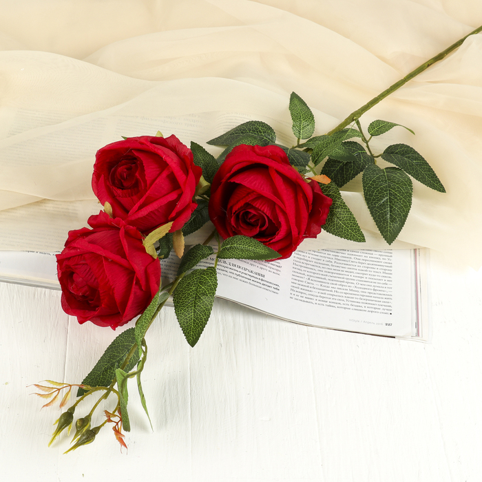 Цветы искусственные "Роза" три бутона, красная