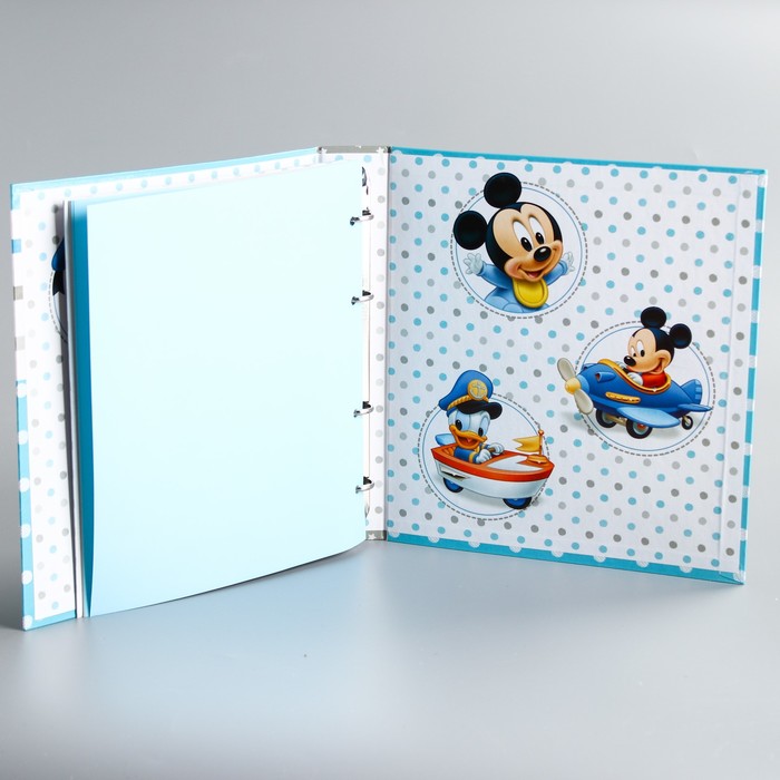 Фотокнига в твёрдой обложке на металлических кольцах с наклейками "Наш милый малыш", Дисней Беби, Беби Микки