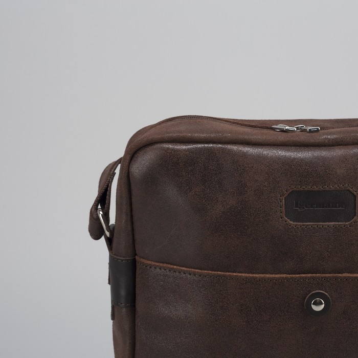 Сумка мужская на молнии, 1 отдел, 2 наружных кармана, длинный ремень, цвет коричневый