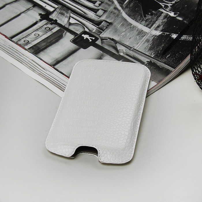 Чехол-кармашек "Norton" для телефона, рептилия, цвет белый