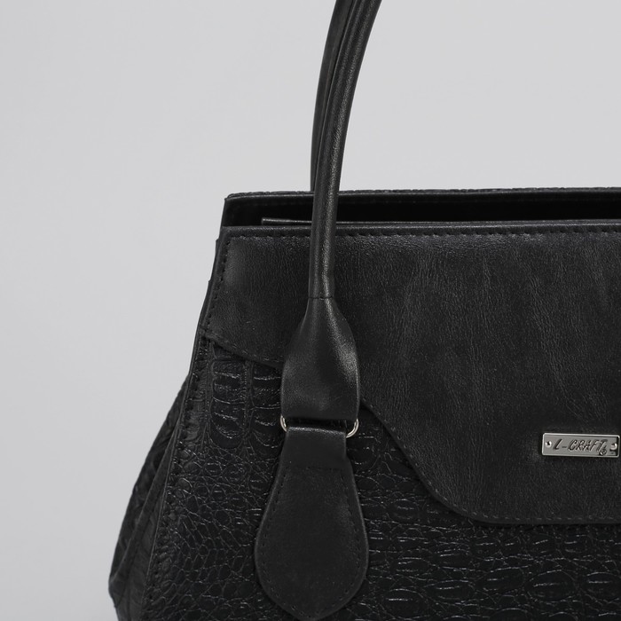 Сумка женская на молнии, 1 отдел, длинный ремень, цвет чёрный