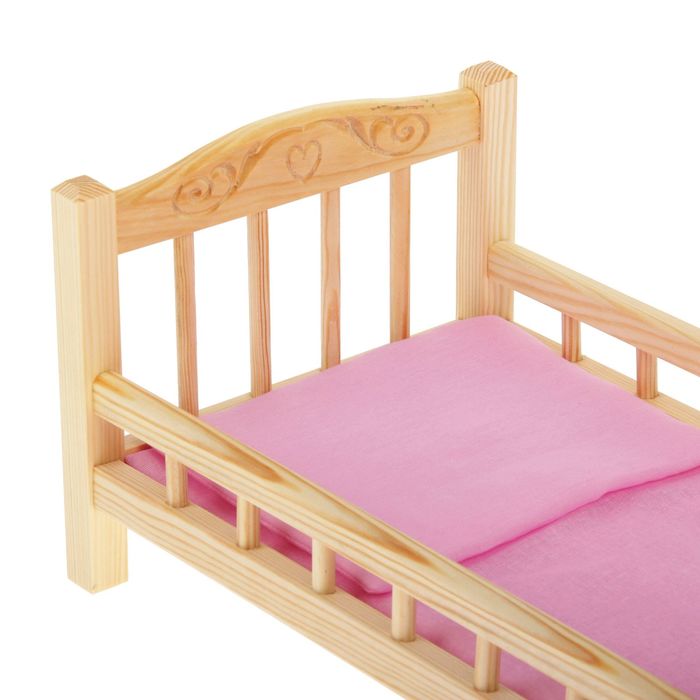 Кроватка большая с текстилем