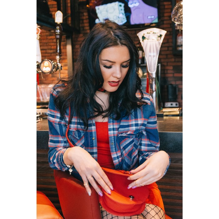 Сумка женская на магните, 1 отдел, длинный ремень, цвет красный