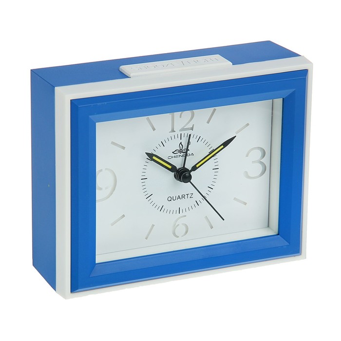 Будильник прямоуг.крупные цифры 3,6,9,12, бел циферблат, подсветка, музыка микс 11,5*14,5см