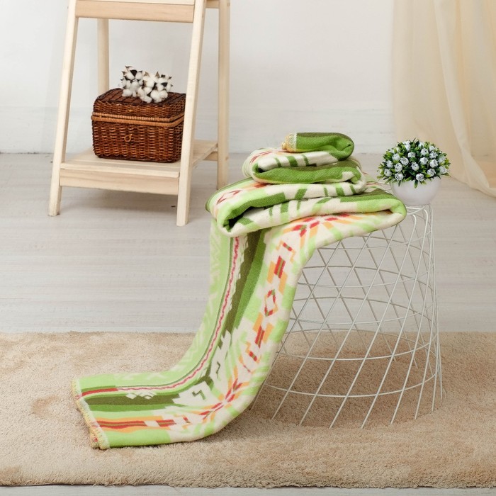 Одеяло жаккардовое рис 37/13 170х205 см хлопок 390 гр/м