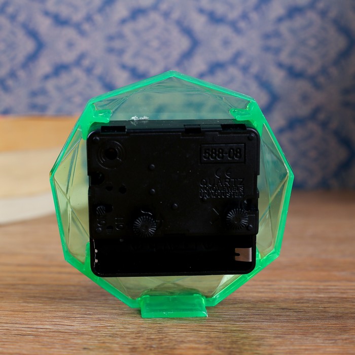 Будильник серия Воздух. Грани,стрелки светятся микс 8*8см