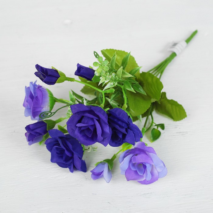 Букет "Розы с белыми цветочками" микс