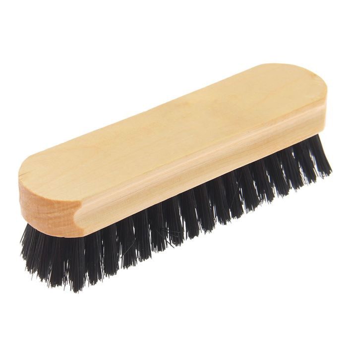 Щетка для одежды, искусственная щетина 15,5 см