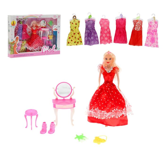 Кукла-модель "Красотка с трюмо, нарядами и аксессуарами"