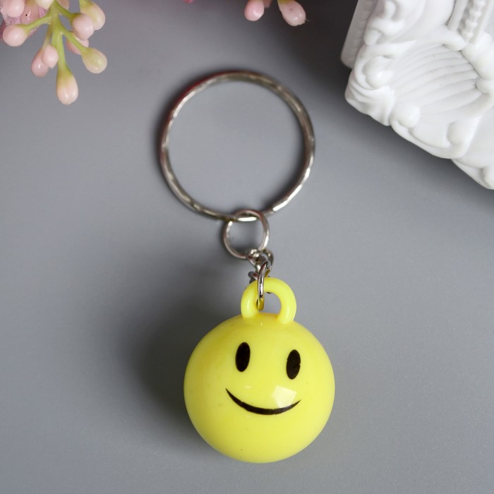 Брелок пластик шар "Смайл" 2,5х2,5 см