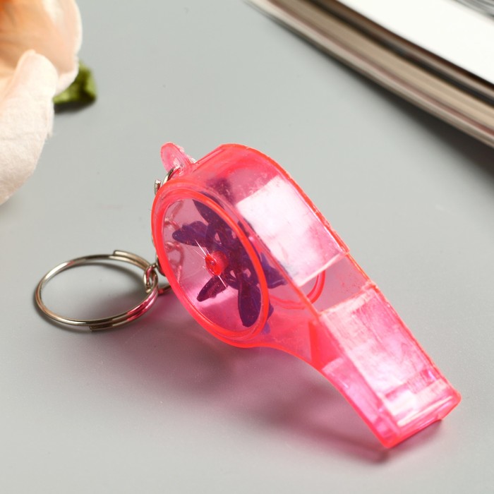 Свисток пластик на кольце с вертушкой МИКС 5х2,5х1 см