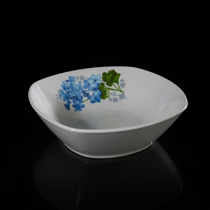 Салатник квадратный 550 мл "Голубая герань"