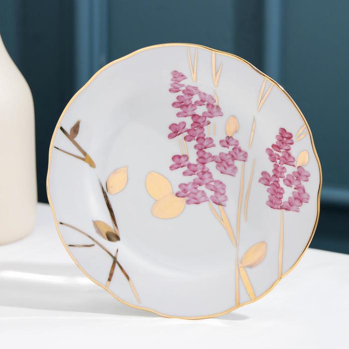 Тарелка мелкая 17,5 см "Розовая ветка", с вырезным краем