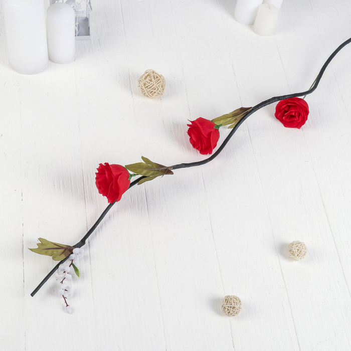 Декоративная ветка "Розы с белыми цветочками" микс