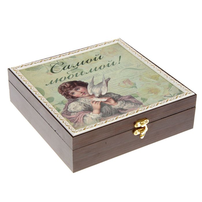 Шкатулка "Самой любимой. Девушка с голубем"