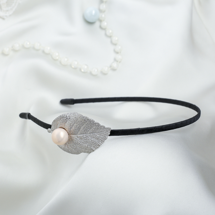 Ободок для волос "Изящная жемчужина" лепесток, микс