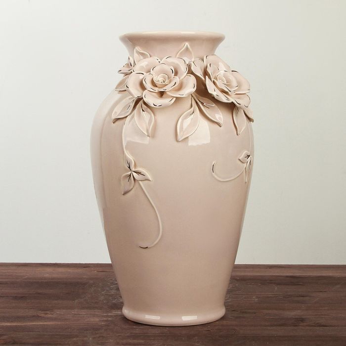 Ваза "Надин" розовая с лепкой, золото