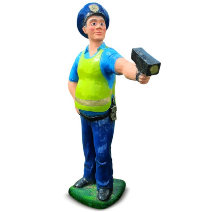 Садовая фигура "Гаишник с радаром"