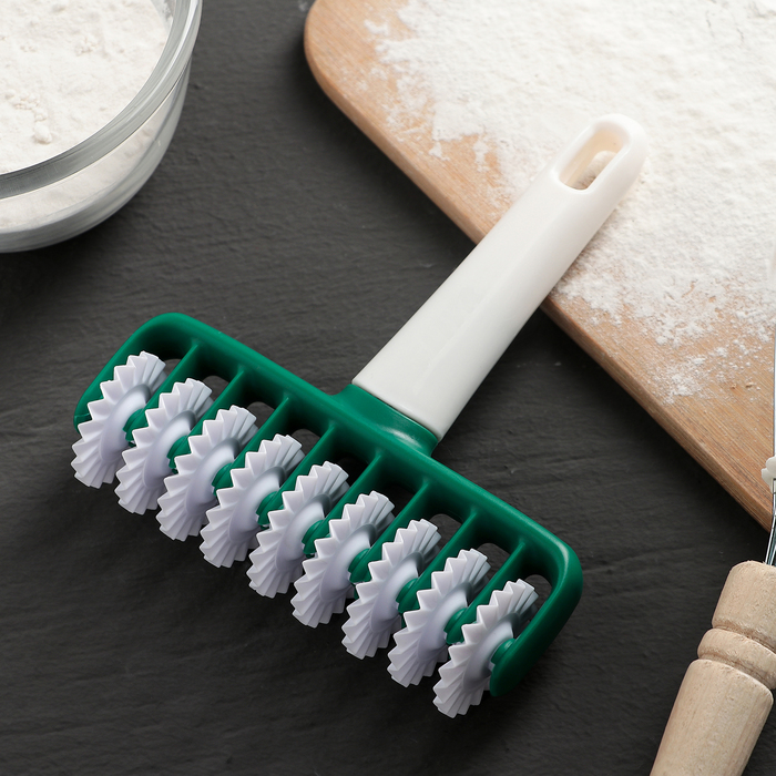 Валик для нарезки теста фактурный "Сладость" 14х17х4 см