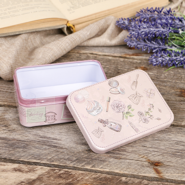 Шкатулка металл прямоугольная "Дамские штучки" 4х10,7х7,7 см