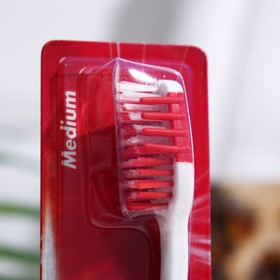 Набор Dabur Herbl гвоздика: зубная паста, 150 г + зубная щётка