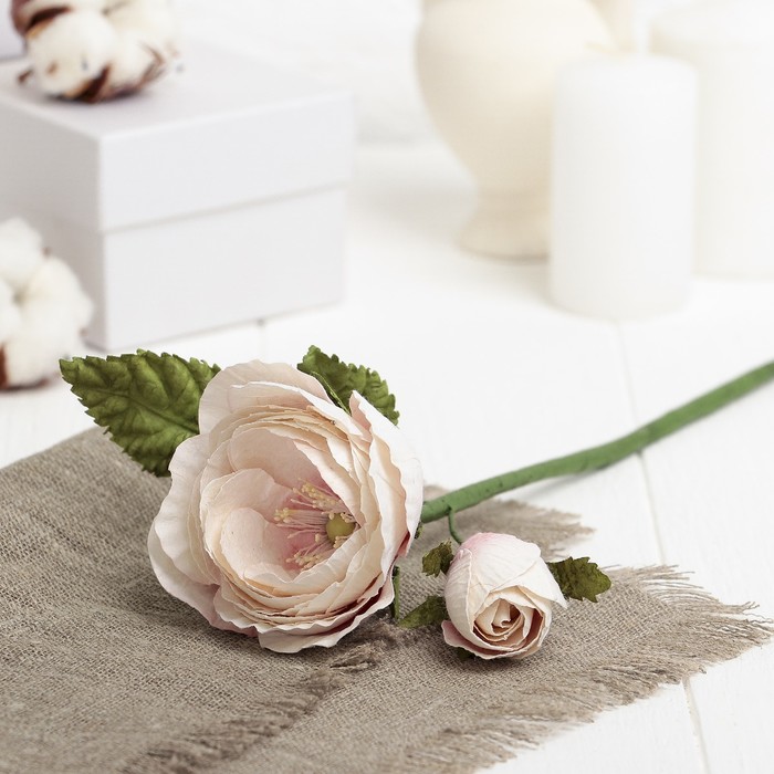 Декоративный цветок "Королевская роза", нежно-розовый