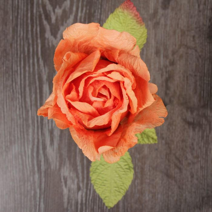 Декоративный цветок "Чайная роза"