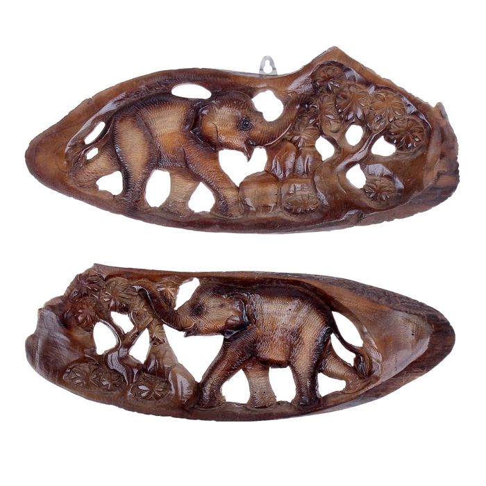 Панно "Слон в чаще"