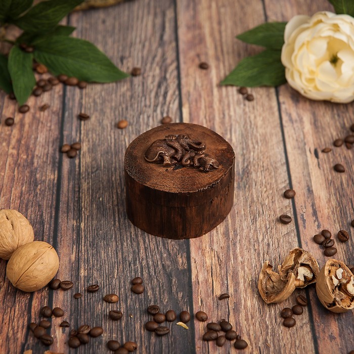 Шкатулка круглая "Слоны. Мамина нежность"