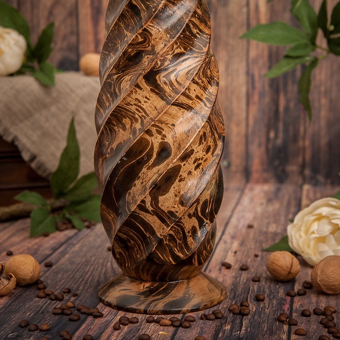 Ваза "Вихрь"