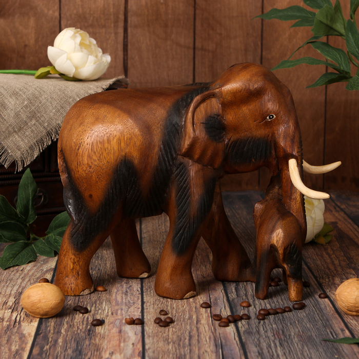 Сувенир "Слониха с малышом"