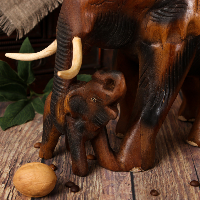 Сувенир "Слониха с малышом"